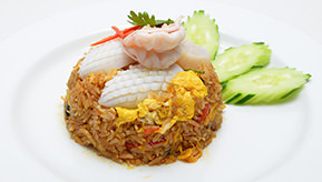 Fried Rice with Spicy Seafood / Kao Phad Talay Prik　¥1,650