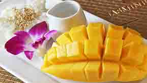 Fresh Mango and Coconut Sticky Rice / Khao Niao Mamuang　¥1,650