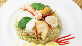 Fried Rice with Green Curry / Kao Phad Kaeng Kiew Wan　¥1,750